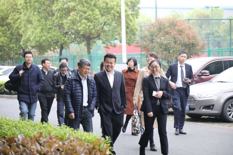 北科大、太原科大同時在國茂減速機展開校企合作交流活動？